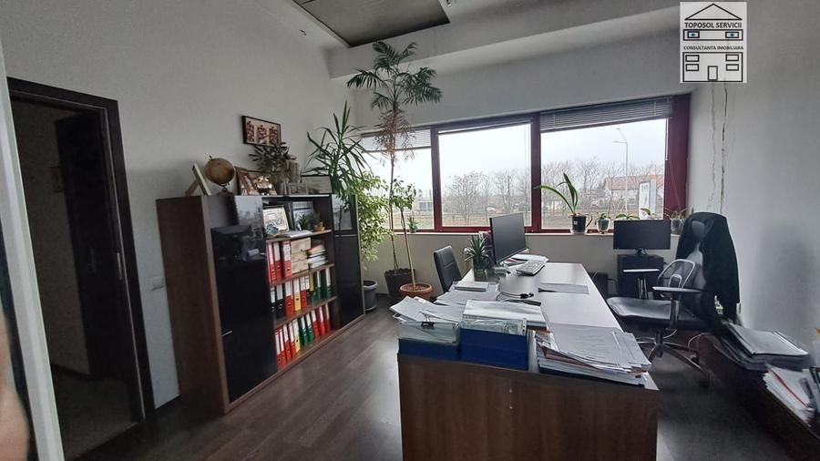 Spatiu comercial – Magazin desfacere produse, depozit si birouri in Oradea