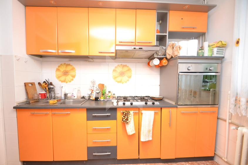 Apartament 3 camere - Dristor (Ramnicu Valcea) (Comision ZERO)