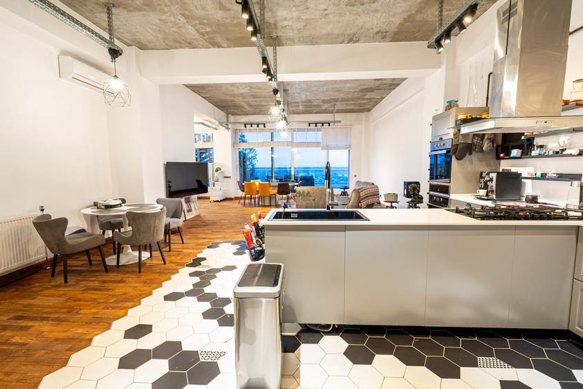Penthouse Exclusivist in Pipera cu Lift Direct si Vedere la Pădure