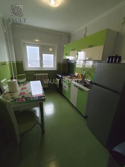 Apartament 4 camere -Soseaua Oltenitei-Metrou Aparatori Patriei-2 bai - 2