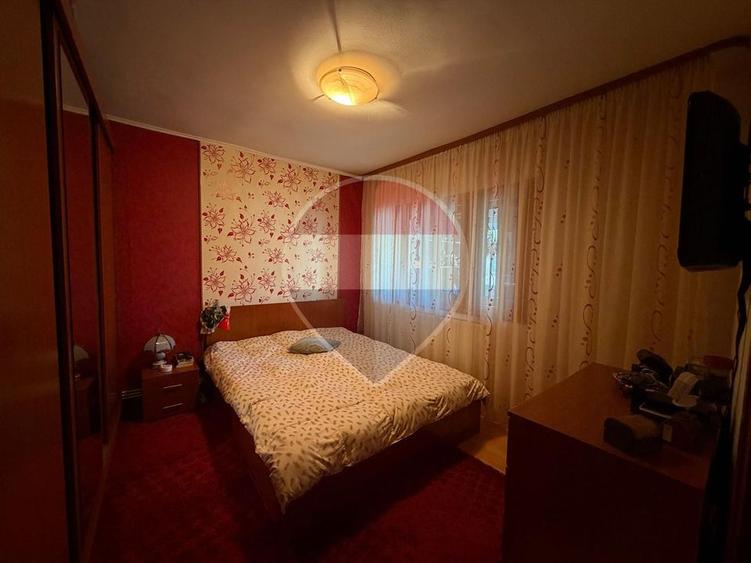 Apartament cu 2 camere la etajul 2 in zona ultracentrala