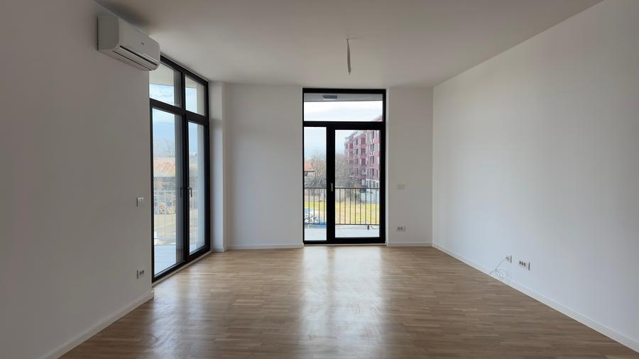 ISHO Riverside U2, Apartament generos, suprafete ample, multa lumina naturala