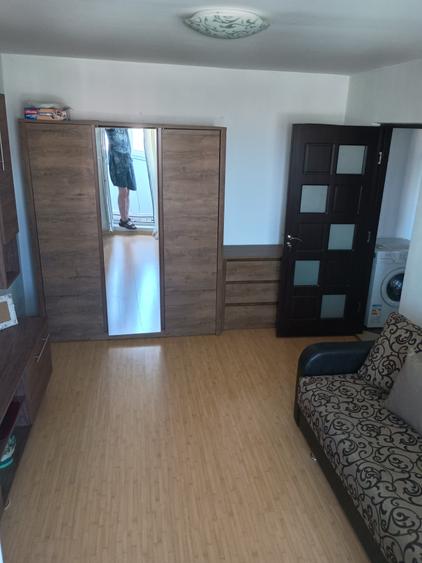 Apartament 2 camere, decomandat, 46 mp, metrou aproape, Drumul Taberei