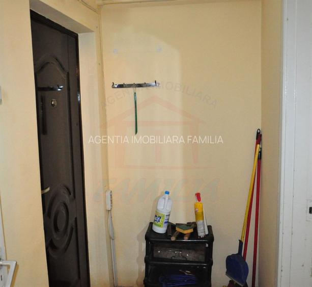 De vanzare apartament 2 camere, Centru - 2