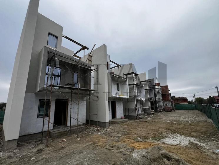 Casa individuală, 4 camere, 3 bai, 110 mp, Giroc