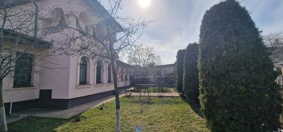 Casa P+1 zona Spitalul de Copii