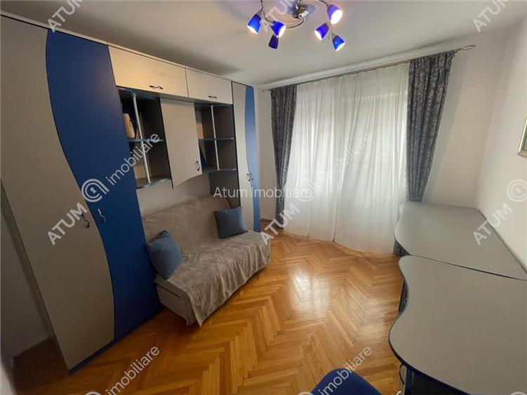 Apartament 3 camere decomandate si balcon in zona Vasile Aaron Sibiu - 8
