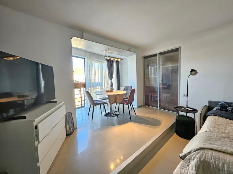 Oferta inchiriere studio de lux zona centrala, parcare, 350 EURO