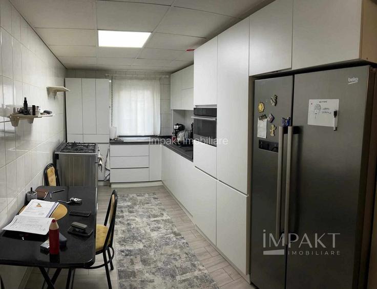 De vanzare 4 camere -Complet utilat/mobilat-Manastur +250 mp terasa - 5
