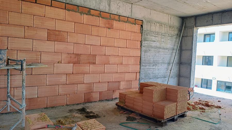 Studio nou, izolat fonic, în bloc mic cu lift Chiajna comision 0