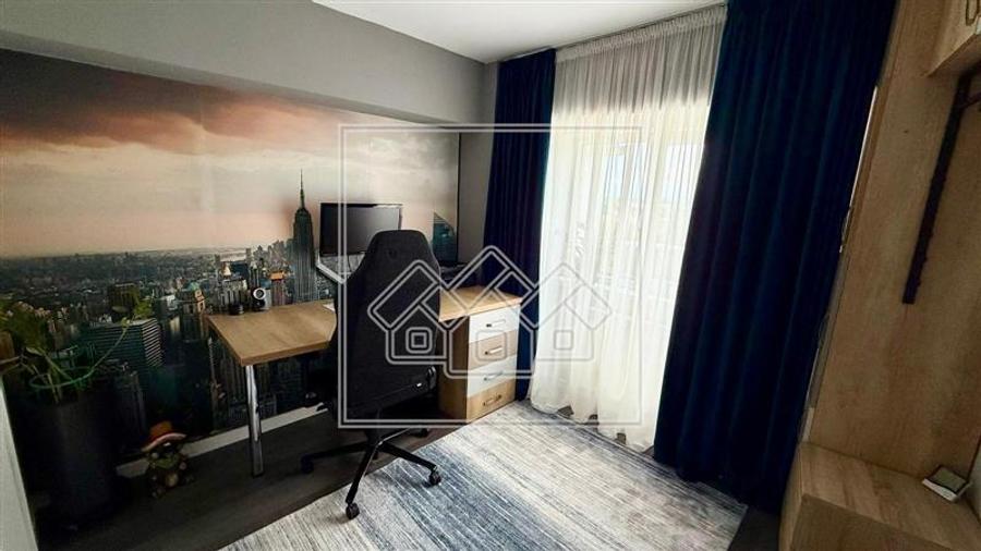 Apartament tip duplex de inchiriat in Sibiu – 5 camere, 119,5 mp si 2 balcoane –