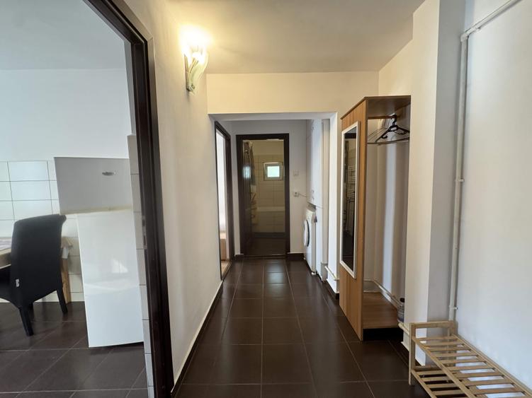 2 cam, etaj 1, decomandat, renovat, mobilat+utilat, Dinu Lipatti