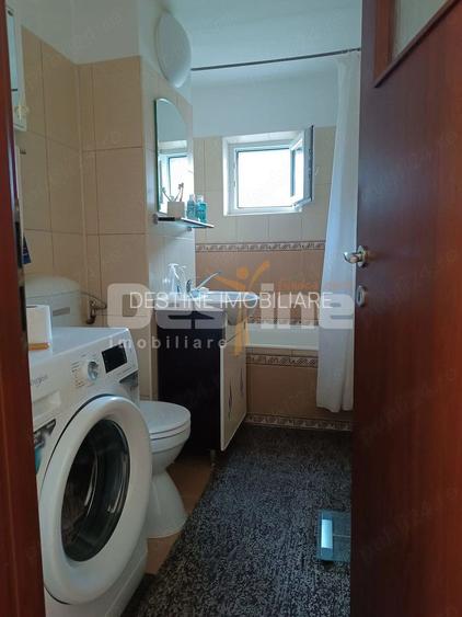 Apartament 3 camere de vanzare - 9