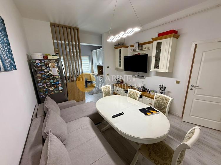 3 CAMERE DECOMANDAT-- MOBILAT+ UTILAT-- ROND PACURARI
