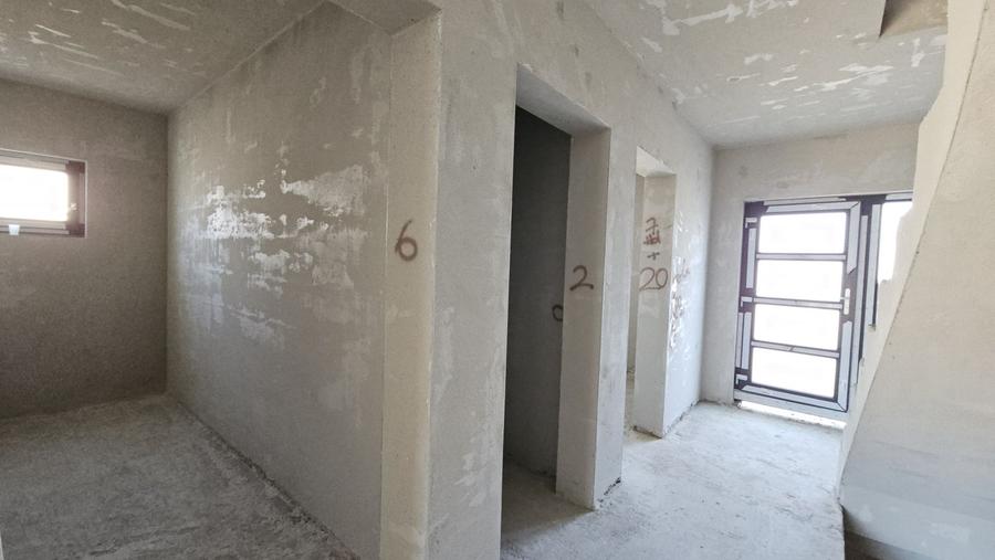 Case individiale cu 4 camere, 185mp utili, Dezmir zona str Criseni
