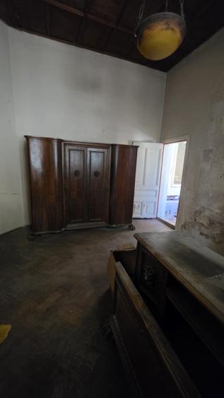 Casă cu 5 camere lângă Piața Sf. Ștefan