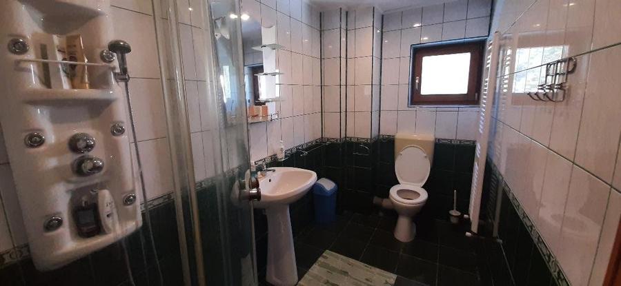 Casa de vacanta sau pensiune situata langa Cabana Trei Brazi Predeal