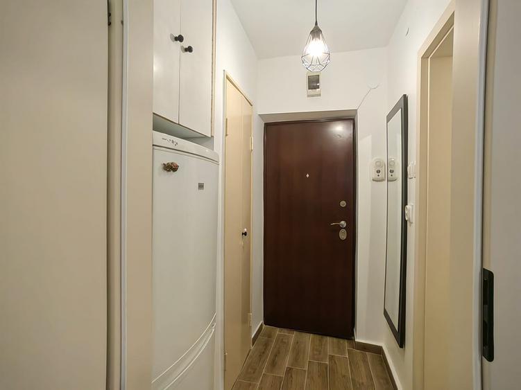 Garsoniera moderna de inchiriat Gheorgheni, zona Detunata