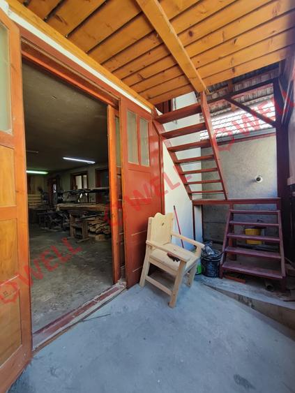 Atelier de vânzare, transformabil în casă de locuit, pe strada Váradi József!