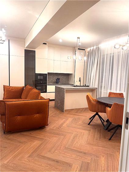 Apartament 3 camere | Lux | Parcare inclusa | 1100+tva | Catted Family