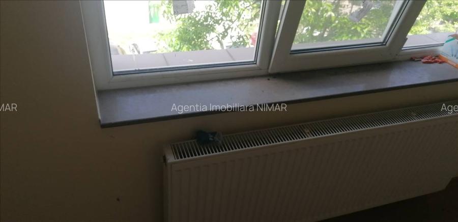 Apartament cu doua camere situat in zona centrala a mun. Focsani. - 3