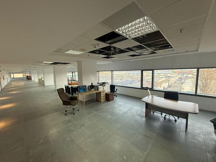 Spațiu de birouri de închiriat – 327,7 mp | Etaj 3 | Open Space