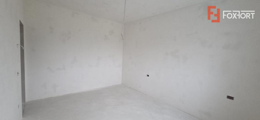 Duplex spatios cu teren de 442 mp, toate utilitatile - Giroc