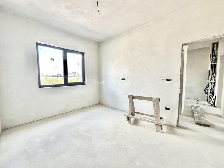 Duplex 4 Camere, 3 bai si teren de 333 mp - 132 mp utili - Mosnita - 14
