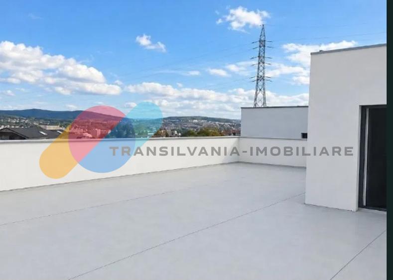 Casă cu terasă panoramică de 120 mp, 4 dormitoare și 4 băi – zona cartier Europa