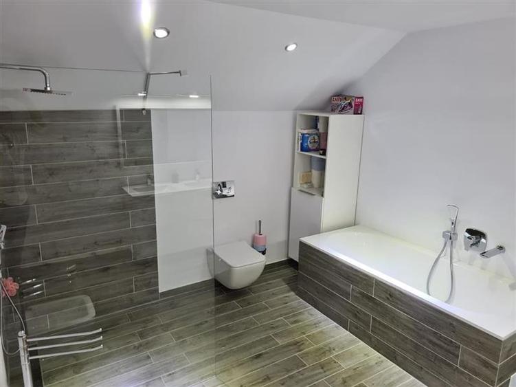 Casa ultramoderna de vanzare in Talmaciu