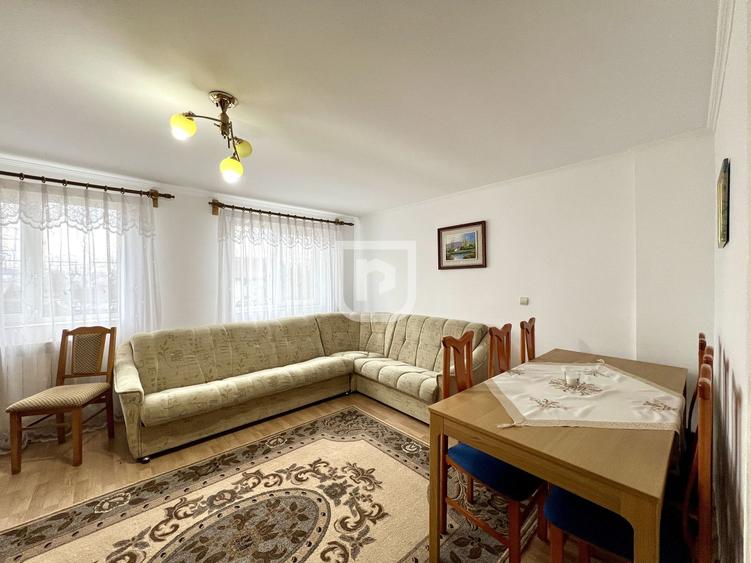 Casa de vacanta spatioasa de vanzare 6 dormitoare in Gura Humorului