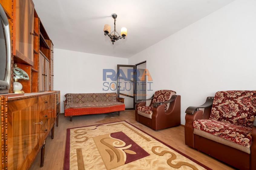 Apartament 3 camere, decomandat, mobilat