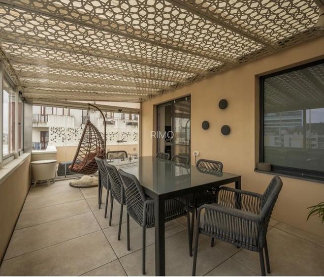 Duplex cu 4 camere și terasă de 59mp | Bloc 2008