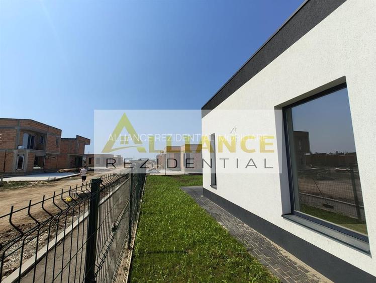 Casa Individuala - 3 camere - 350 mp teren - 90 mp utili - 3