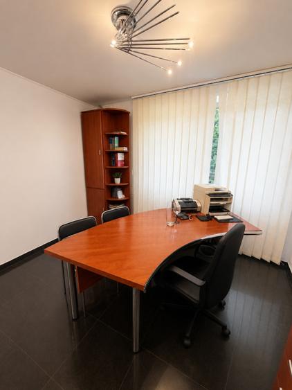 Spațiu birouri parter, 50 mp, vitrină, zona Institut - Calea București
