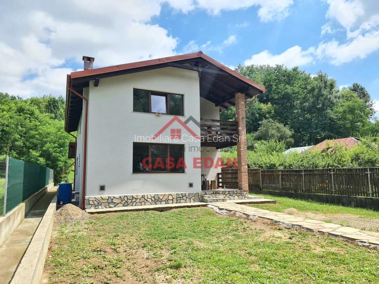 Casa in Alunis--220.000e - 2