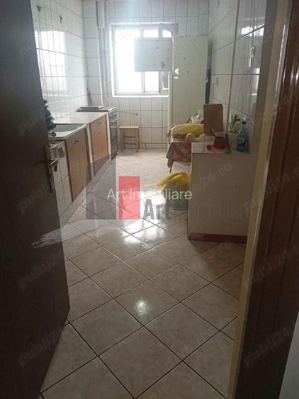 Vindem apartament 2 camere in Crangasi - 6