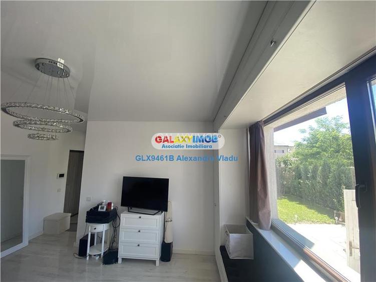 Apartament 2 camere decomandat,cu terasa( 120 mp),parcare proprie - 10