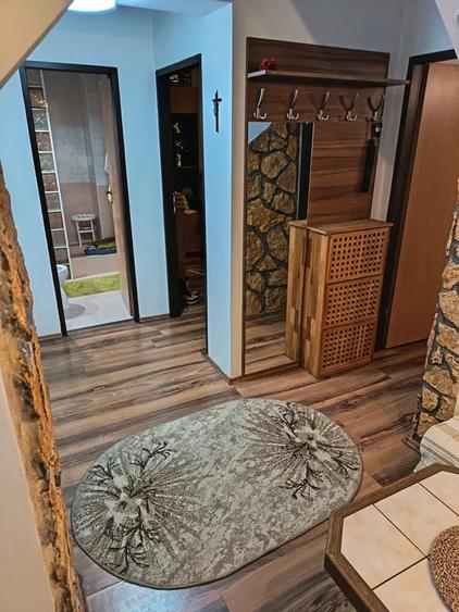 Apartament 2 camere decomandat , zona Dambul Rotund