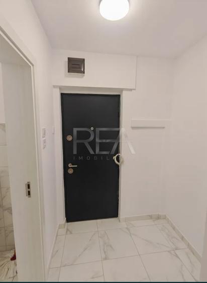 Garsonieră renovată, 31,2 mp, Dristor 2, la 100 m de metrou