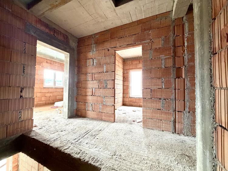 Duplex spatios 4 camere, 137 mp utili, 375 mp teren - Dumbravita