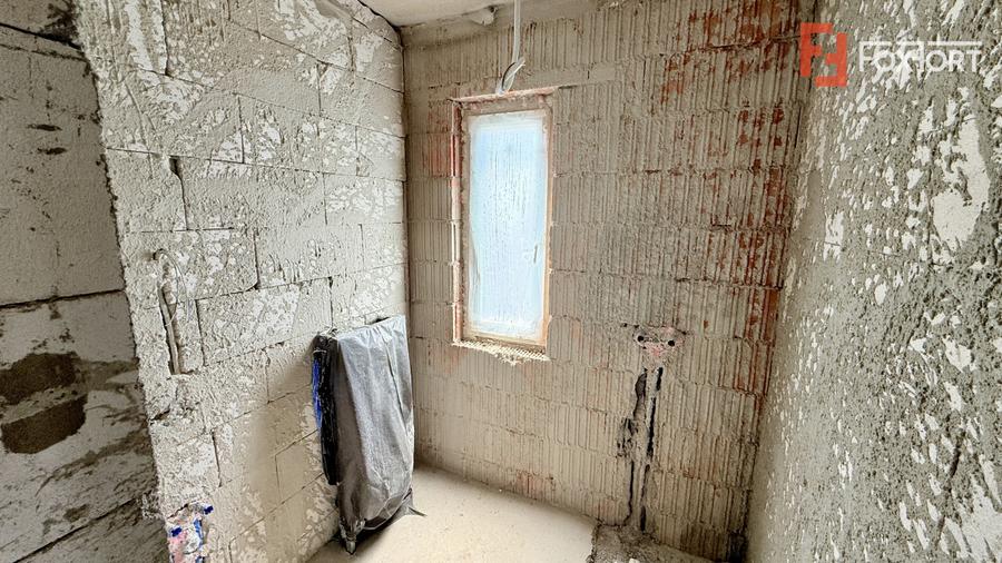 Apartament de vanzare cu 3 camere + 2 locuri de parcare - Drumul Boilor