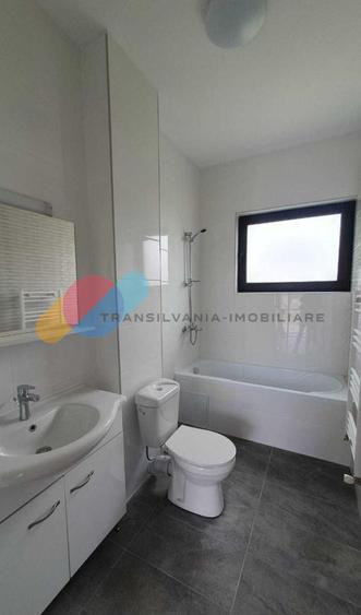 Casa individuala 4 camere, 139 mp, teren 450mp-Dezmir