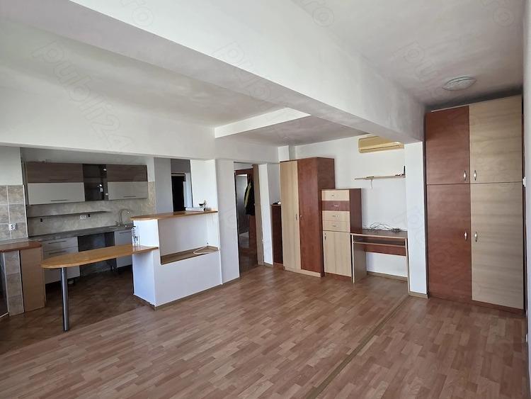 Apartament 3 camere, 63 mp, etaj 8/10, bloc 1974, Parcul Florilor-Pantelimon