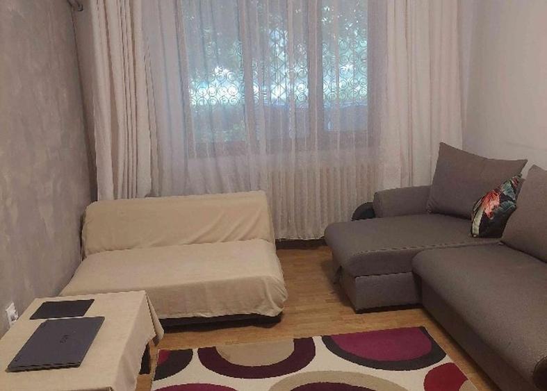 CITY PARK MALL 2 CAMERE 350EURO TEREMN LUNG LOC PARCARE REZERVAT