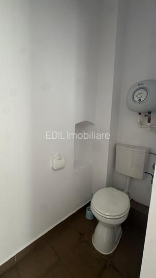 Spațiu de închiriat, 4 încăperi, 100 mp, ultracentral Piața Unirii - 17
