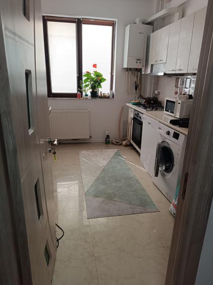 Apartament 2 camere - 58 mp, Palazu Mare, parter - ideal spatiu comercial
