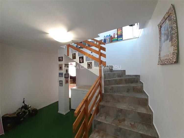 Vila  de vanzare  Rediu, - 17