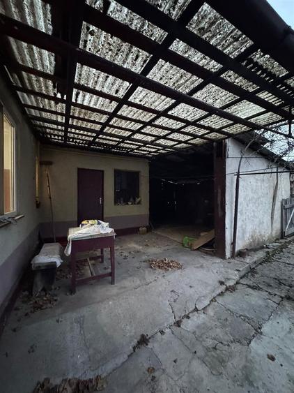 Casa de vanzare zona Velenta