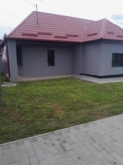 Casa de Vanzare Complet Renovata !